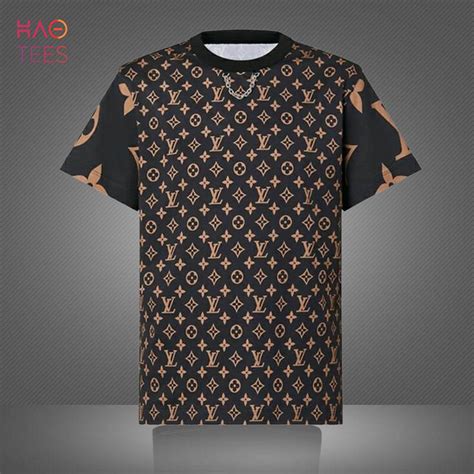 louis vuitton monogram toweling t-shirt|Signature 3D Pocket Monogram T.